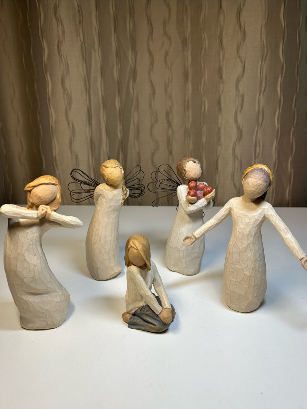 Willow Tree Carved Figurines Lot of 5